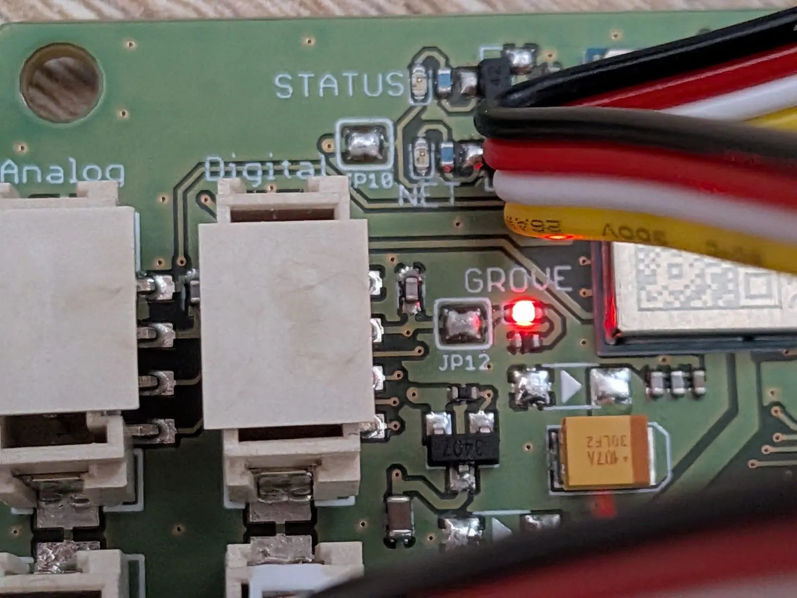 Grove電源を有効化した様子