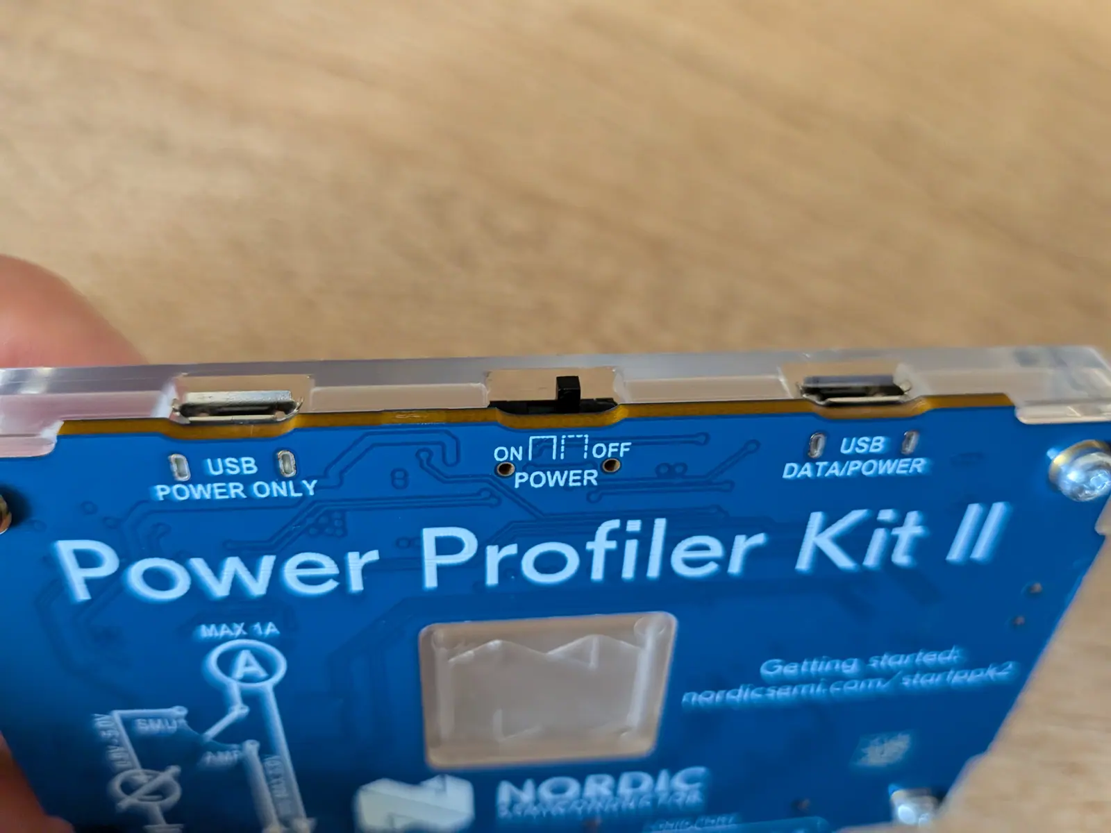 PPK2のPowerスイッチの位置